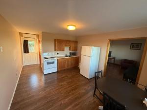 Countryview Motel & Restaurant