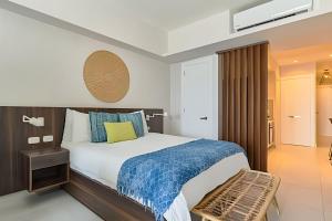 Caribbean Sea Panoramic View Suite on 17 Level