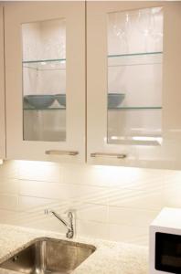 Premium Apartment with Shared Balcony & Free Parking