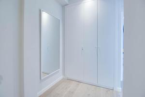 Stunning Ocean View Apt Beach 200mt AC Pool