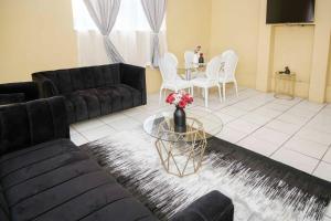 Izimbalizethu Bed And Breakfast