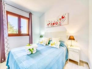 Countryside villa in Búger with pool