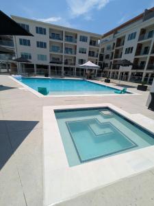 Pier View Luxe Retreat