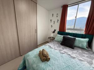 Apartamento con vista a la montaña, piscina y gym