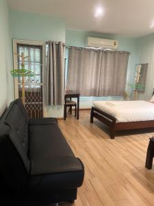 2 Bed Pet friendly Nimman 11