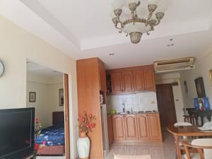 Jomtien Beach Condominium resort minimum stay 29 nights