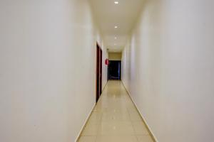 Super Collection O Sanpada Railway Junction