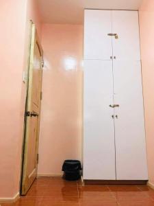 3 Bedrooms 2 storey House!