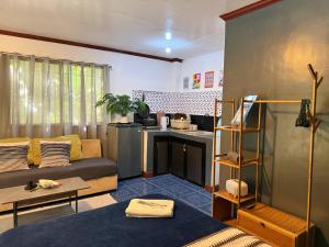 Grey Pad - Beachfront Property