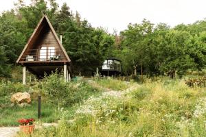 Open View Place Octagon