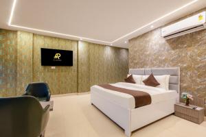 Accent Park Opp Corporate Hub, 62