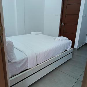 Hotel Eleven Space Kochi