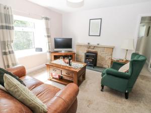 Joyces Cottage, 2 Brown Hill