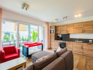 Chalet in Niedernsill near Ski Slopes