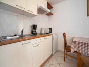 Apartment in Banjole near Centinera Beach
