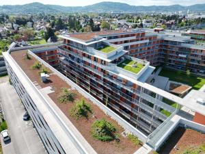 Luxusapartment mit 40 qm Terrasse, E-Parkplatz und Parkplatz