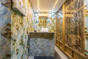 Accent Park Hotel Near Barclays Sec 62 Noida