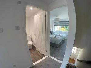 Beachy Maisonette- 2 Min walk to Porth Beach