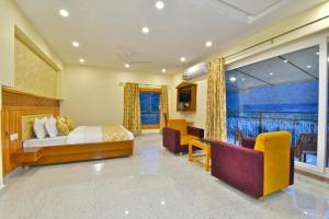 Hotel Pine View # 5 Star Feeling Atithi Devo Bhava # Near Cricket stadium 5 km# VPO, Sudher Dharamshala