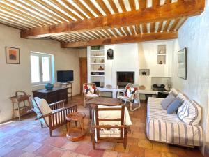 Maison paisible au coeur du Luberon