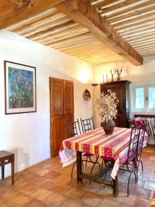 Maison paisible au coeur du Luberon