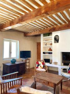 Maison paisible au coeur du Luberon