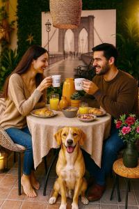 CASA YON free parking, pet friendly, high speed wifi, Netflix, Amazon Prime factura