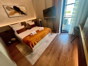 FLH Art Elegance - Large Balcony, Free Parking, Ateneo Residence