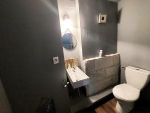 Maisons de vacances Voyage en Confluence - Candes St Martin : photos des chambres