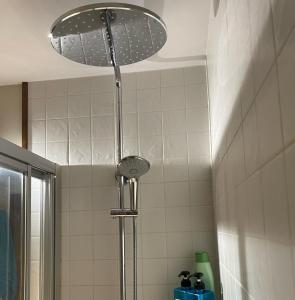Appartements Apartamento renovado con jardin privado, parking ,wifi y piscina : photos des chambres