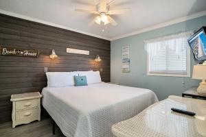 0906 Waters Edge Resort condo