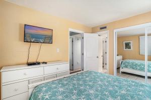 0611 Waters Edge Resort condo