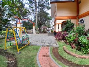 Villa Istana Bunga Lembang