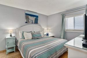 1206 Waters Edge Resort condo