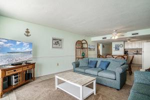 0512 Waters Edge Resort condo