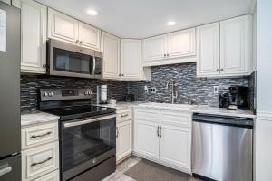 1009 Waters Edge Resort condo