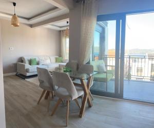 Tivat Terrace Suites