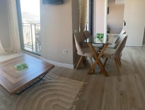 Tivat Terrace Suites