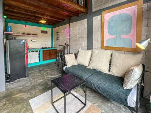 Central 1BR Mezzanine Loft with shared Pool, Fitness and private Kitchen in Canggu