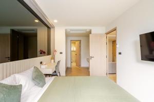 The Ozone Condotel Phuket BangTao Beach Spacious 1-BR