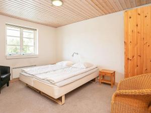 12 person holiday home in Hals