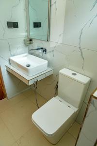 Avila Nilaveli Beach