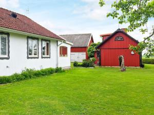 7 person holiday home in VARA-By Traum