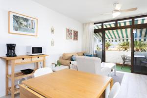 Amazing 2 bedrooms by the sea, Costa Adeje