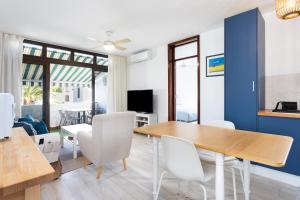 Amazing 2 bedrooms by the sea, Costa Adeje