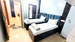 Basement Bliss 3BHK Apartment- Underground Lounge