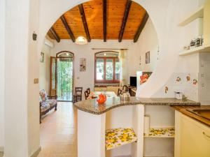 Cozy Sardinian Villa with Garden img8
