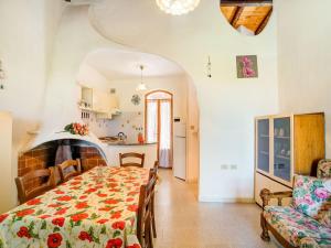 Cozy Sardinian Villa with Garden img6