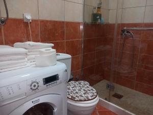 APARTMENTS ANI Ester