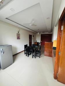 Fully furnished 2BHK apartment near Gokulam